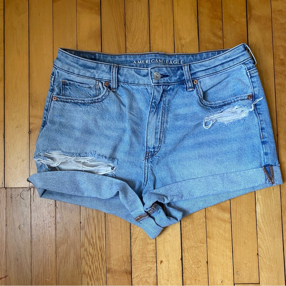 American Eagle Outfitters Mom Short